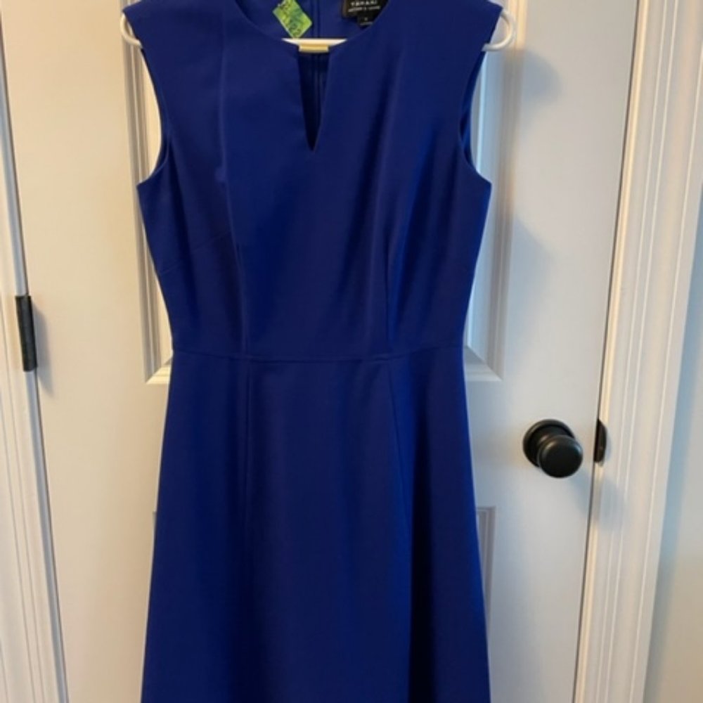 Tahari Royal Blue Sleevless Dress size 4